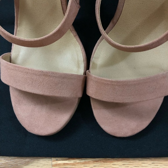 Urban Outfitters Mauve Suede Ankle Strap Heels - Picture 4 of 6